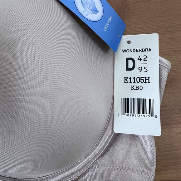 Wonderbra Plus | Underwire Bra with Embroidery & Satin Detail | Size 42D - Picture 2 of 4